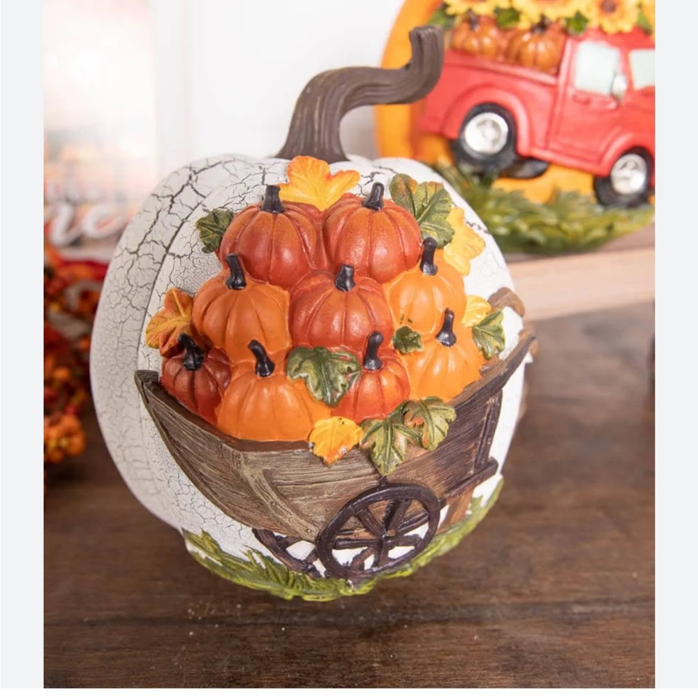 Decorative ceramic Pumpkin Wagon Ornament - Picture 2 of 6